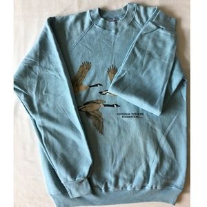 Hanes Men Sweater with flying cranes Size Larger